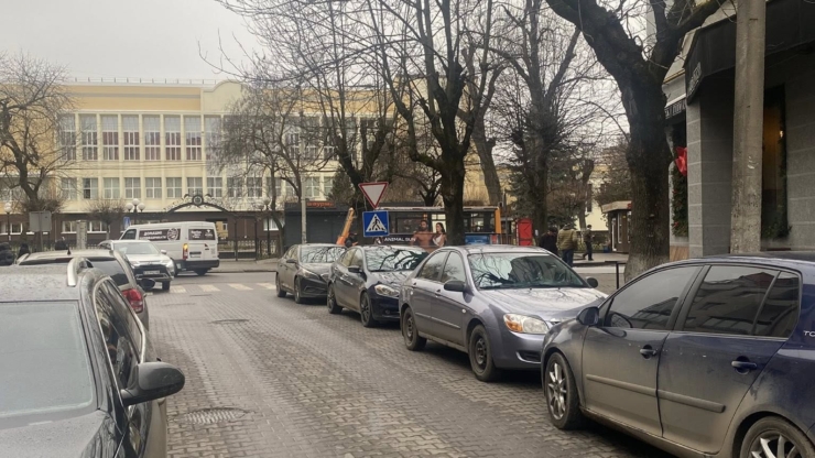 У Франківську вулиці Озаркевича та Желехівського стануть односторонніми