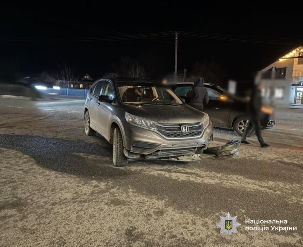 У Крилосі під колеса авто потрапило двоє пішоходів 1