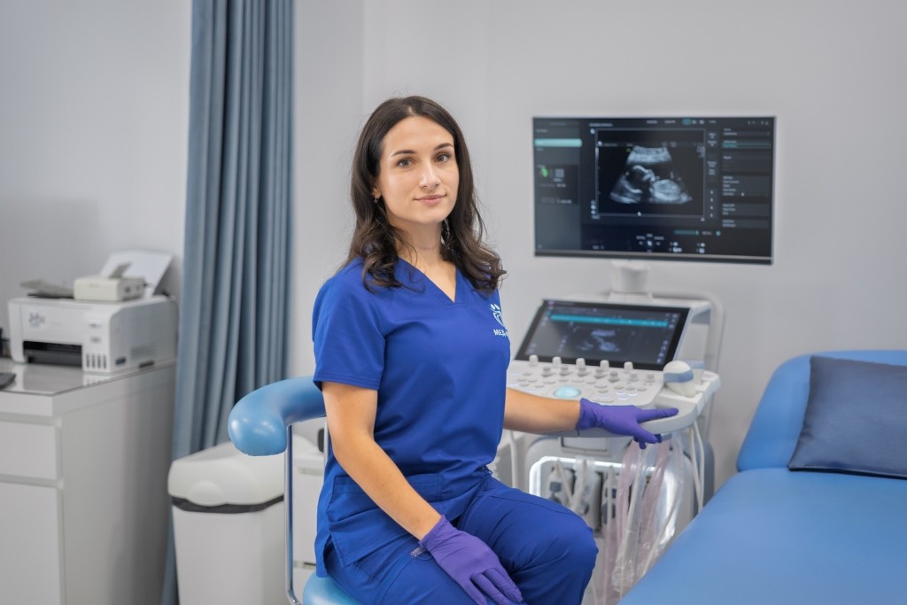 "Дзвонять татусям в окопи показати серцебиття крихітки", – лікарка УЗД про ранню діагностику вагітності 4