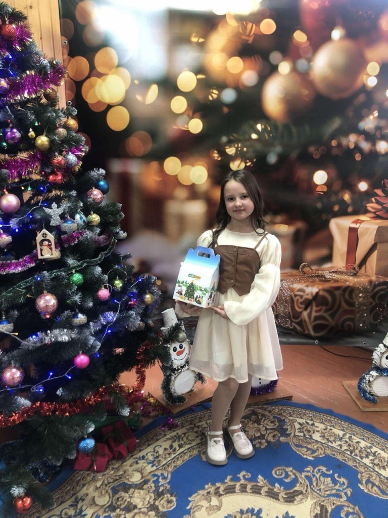 Компанія «Акріс Агро» (група AST) привітала дітей Івано-Франківщини та Тернопільщини зі Святим Миколаєм 2