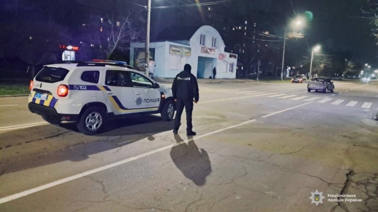 У Калуші легковик поза переходом збив пішохідку — її госпіталізували