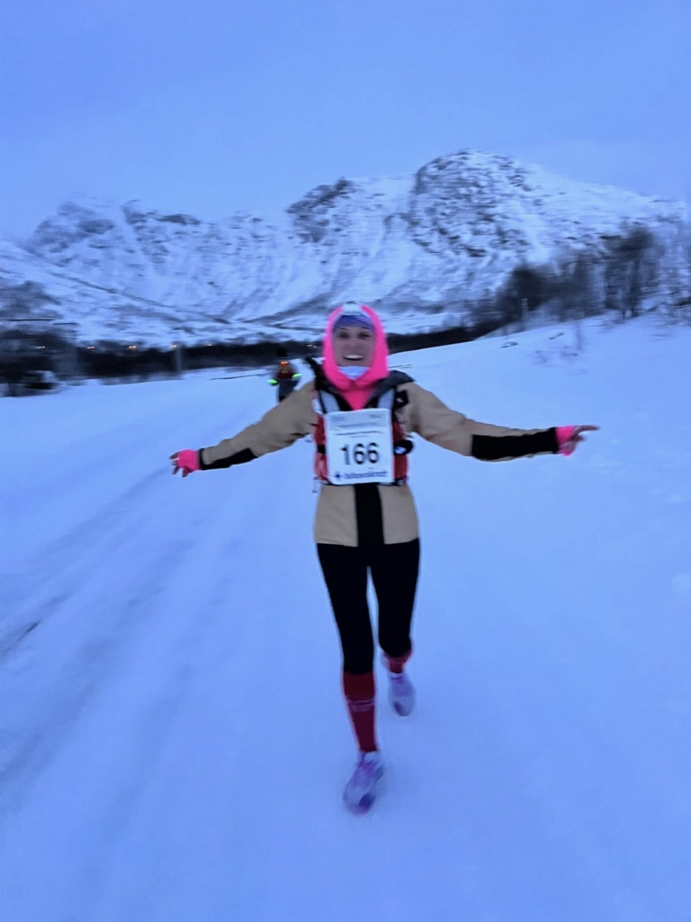 Єдина українка: франківка Ірина Кишакевич пробігла арктичний марафон і здобула друге місце 4