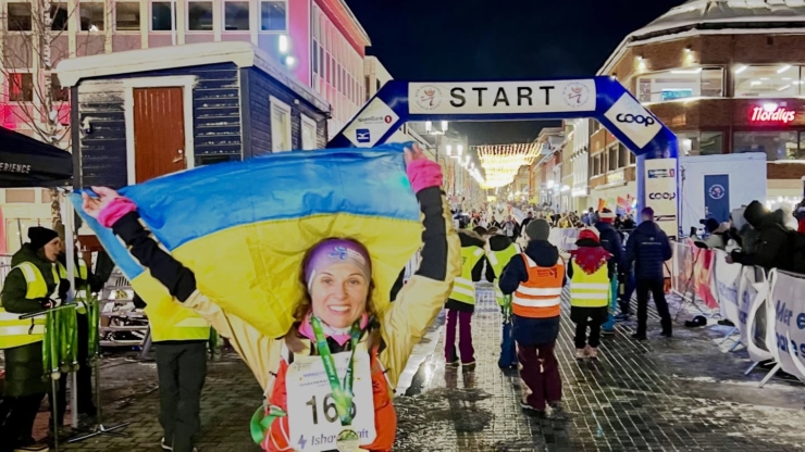 Єдина українка: франківка Ірина Кишакевич пробігла арктичний марафон і здобула друге місце