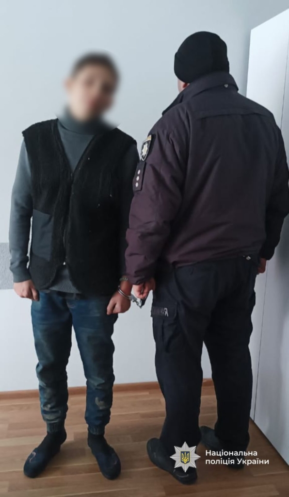 19-річний калушанин підпалив авто в селі Новиця Калуського району