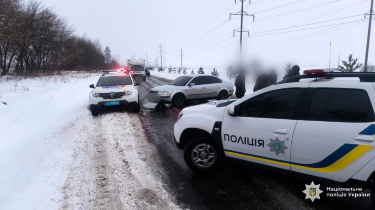 На Прикарпатті водій Volkswagen збив пішохода - чоловік помер у швидкій