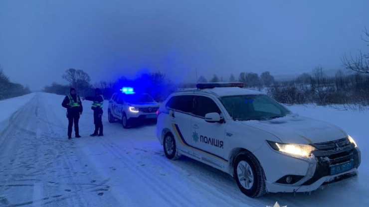 На трасі Долина – Хуст обмежили рух великовагового транспорту