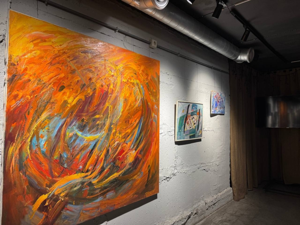 Франківський художник Богдан Бринський відкрив четверту виставку до свого 65-річчя 3