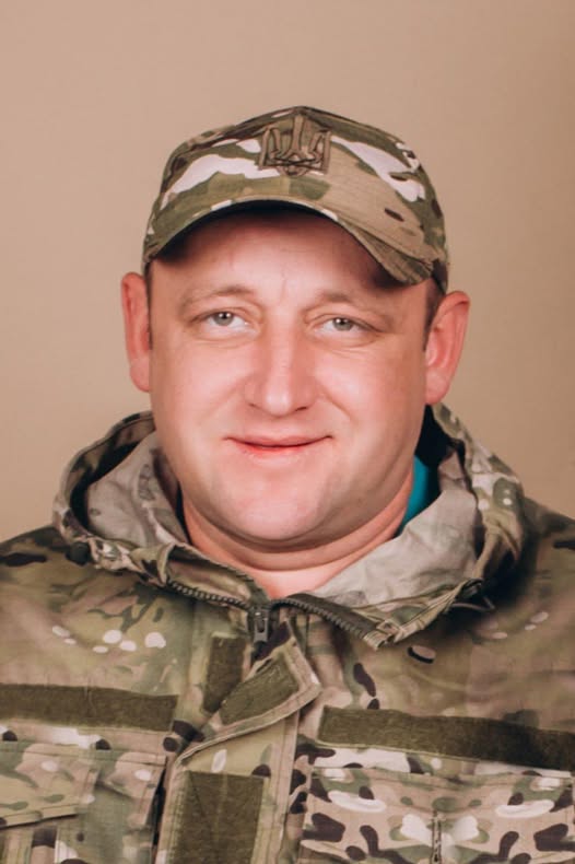 На війні загинув захисник з Надвірнянської громади Володимир Марусин