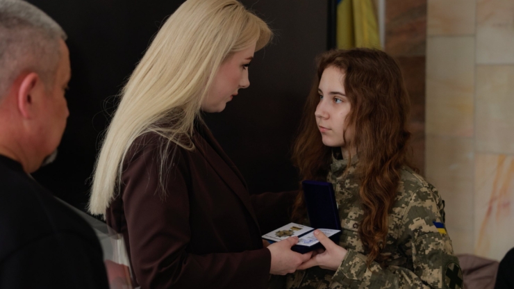 У Франківську рідним 22 полеглих воїнів вручили їхні нагороди