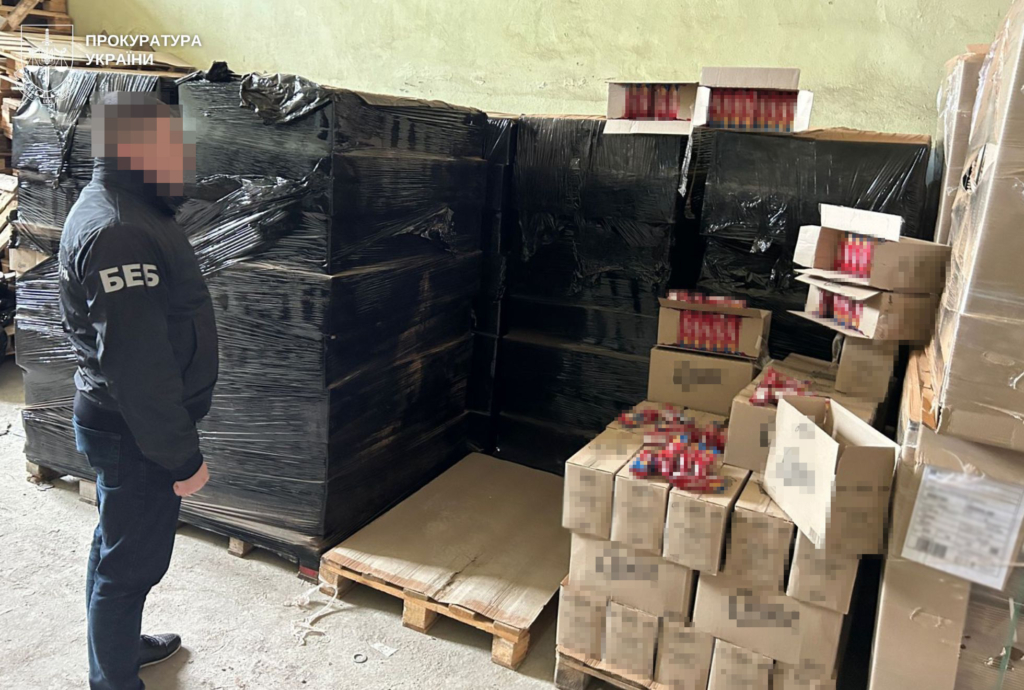 Прикарпатця судитимуть з підробку вафель 1