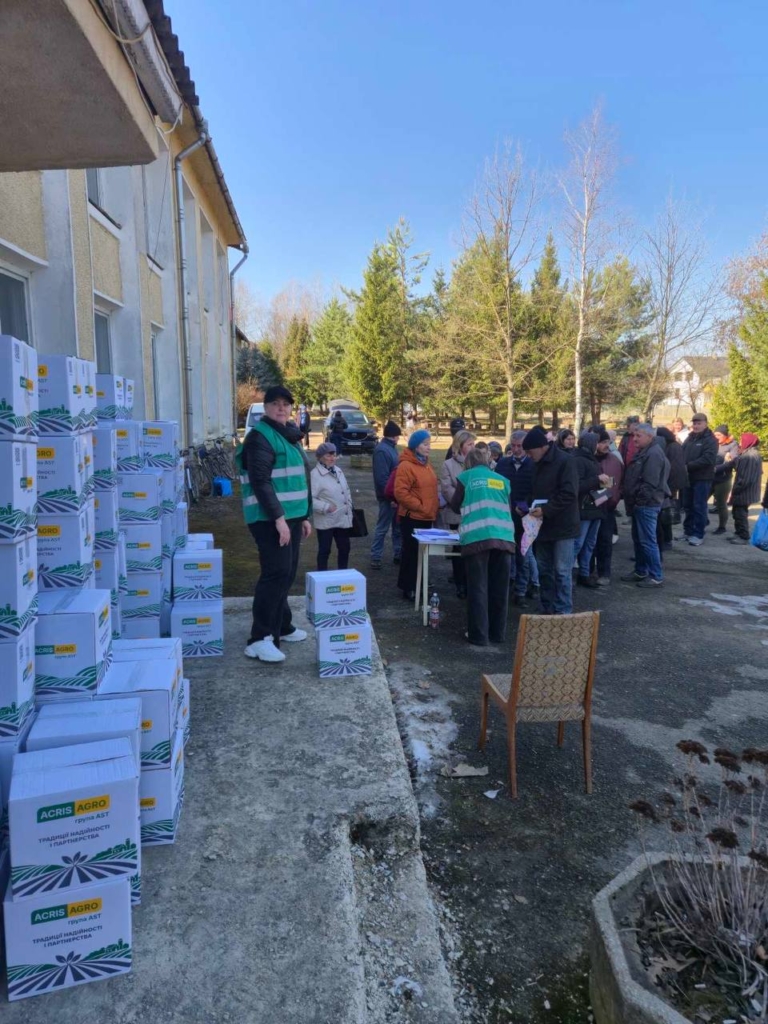 Акріс Агро привітала своїх пайовиків на Івано-Франківщині з Великоднем 2