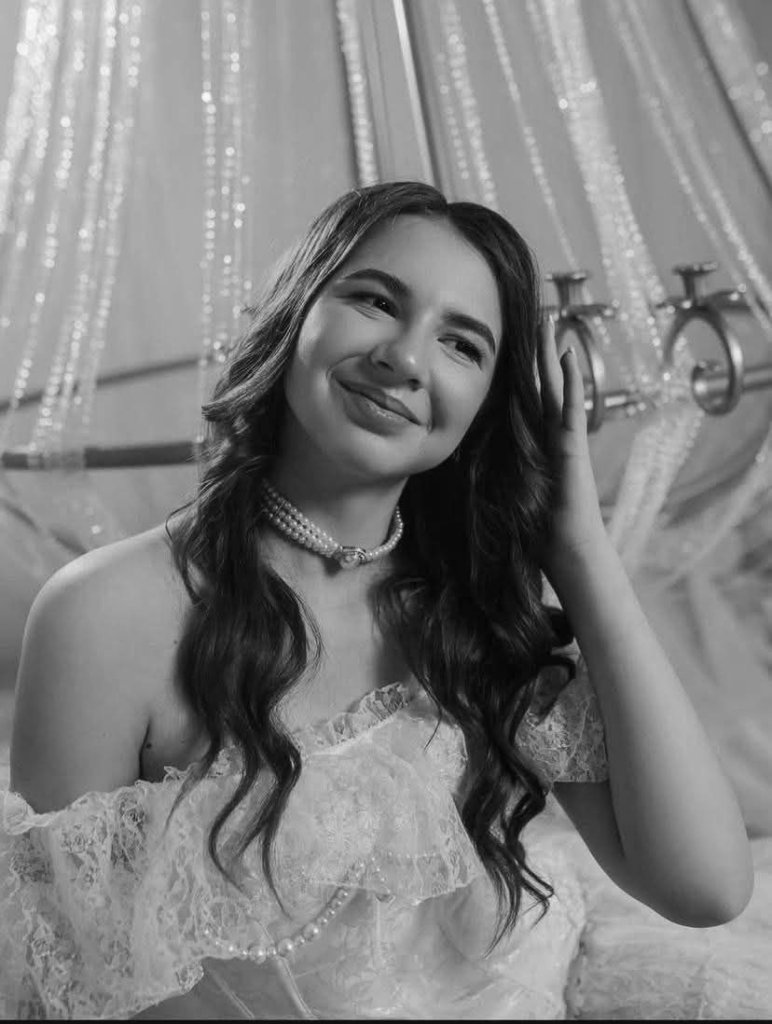 У Франківську ворожий дрон вбив нацгвардійця Володимира Шкрумеляка і його доньку 1