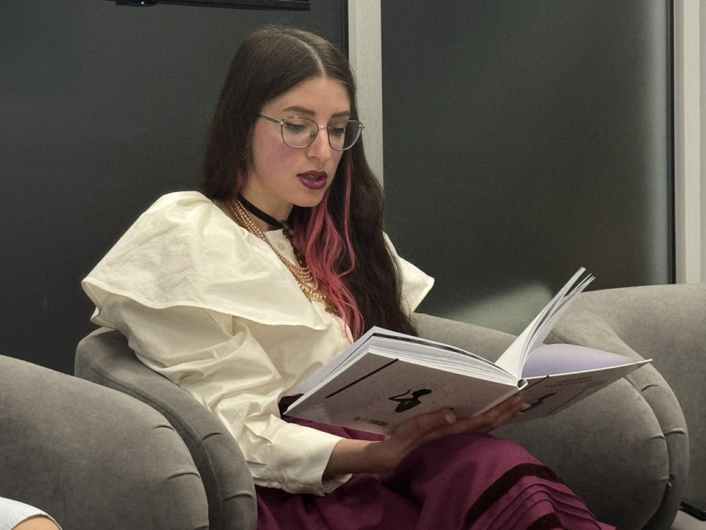 У Франківську презентували артбук "Чекання" про досвід дружин військових 2