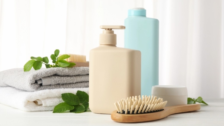 Салонний догляд удома: що варто спробувати для відновлення волосся