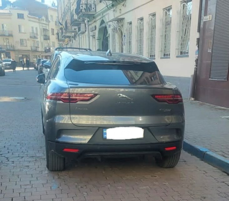 У Франківську суд розпочав розгляд справи Дарвая-Сочавської про привласнення коштів з парковок 1