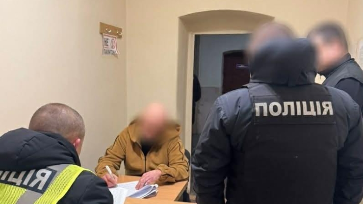 Судитимуть учасників банди «смотрящих», які тероризували прикарпатців