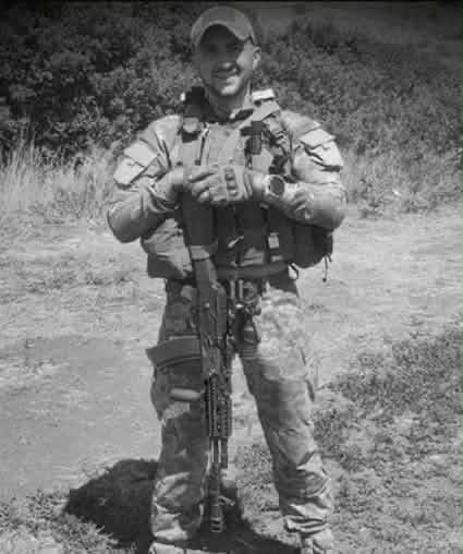 На Прикарпатті попрощаються із захисниками Русланом Богатовим та Ігорем Середюком 2