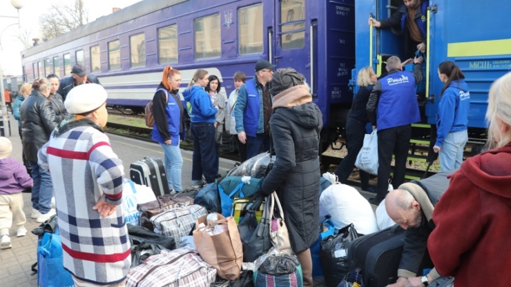 На Франківщину прибув евакуаційний поїзд з Донеччини