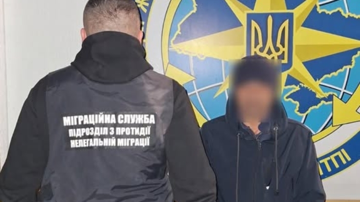 З Франківська видворять 65-річного азербайджанця