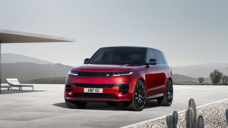 Range Rover Sport: поєднання динаміки і преміального комфорту