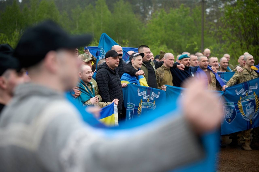 З полону звільнили 205 українців в рамках обміну 1000 на 1000, серед них — прикарпатець. ОНОВЛЕНО 1