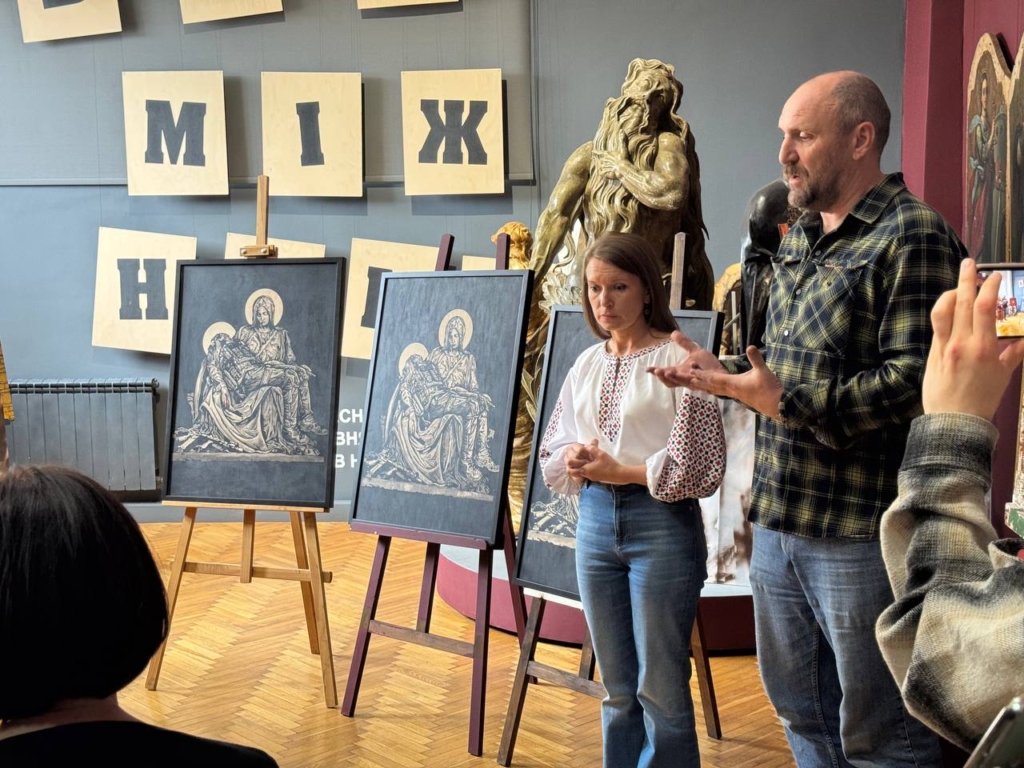 У Франківську освятили дві мініатюри "Української П'єти" 1