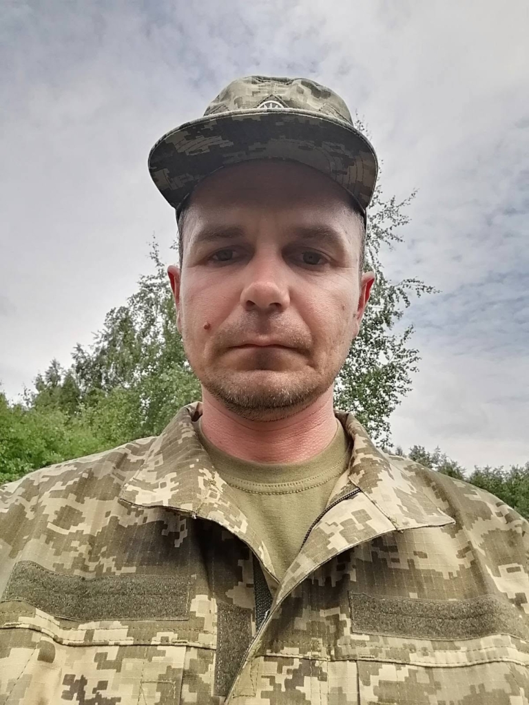 На війні загинув захисник з Прикарпаття Володимир Чекіс