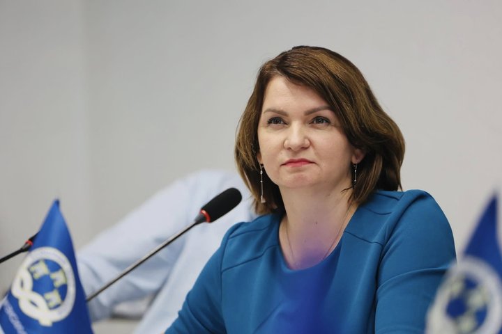 Прикарпатські нардепи розповіли, як голосуватимуть за декриміналізацію порно 1