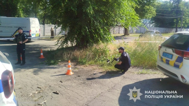 На Дніпропетровщині чоловік кинув гранату у військового ТЦК і поліцейського – їх госпіталізували