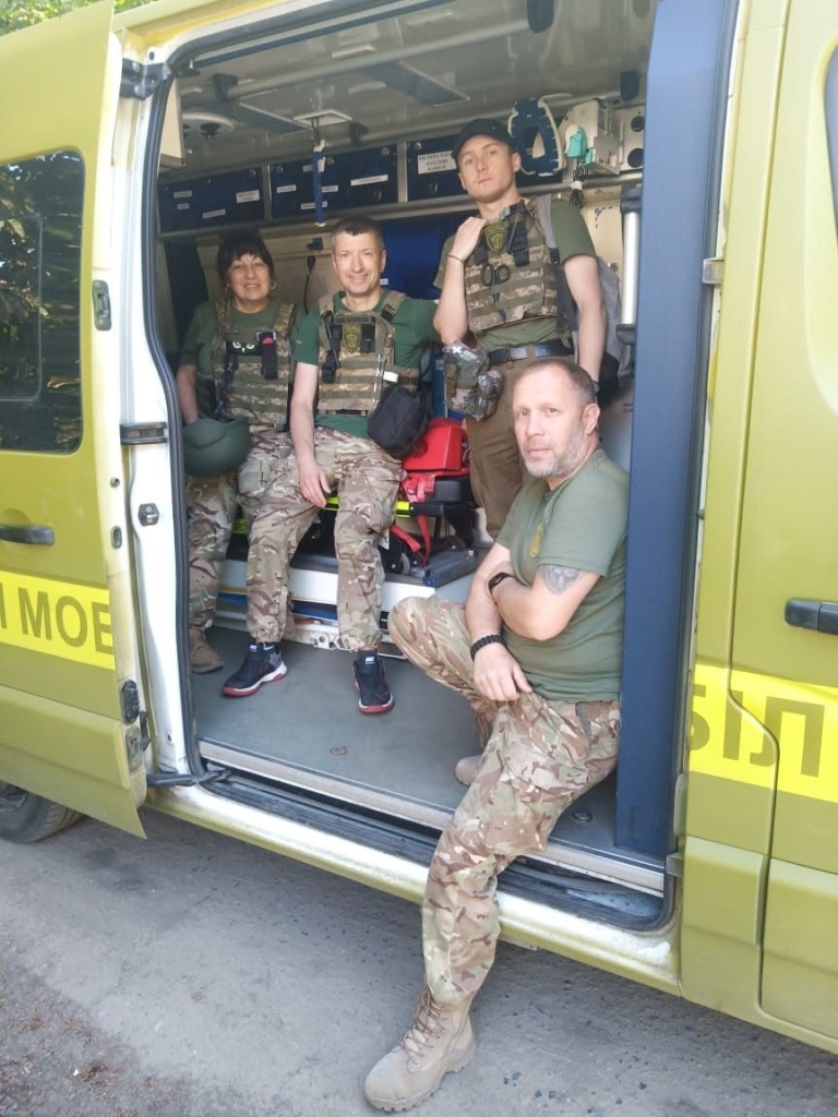 "Якщо не на війні, то для війни": прикарпатська лікарка Галина Черниш пройшла понад 40 ротацій на фронті 1