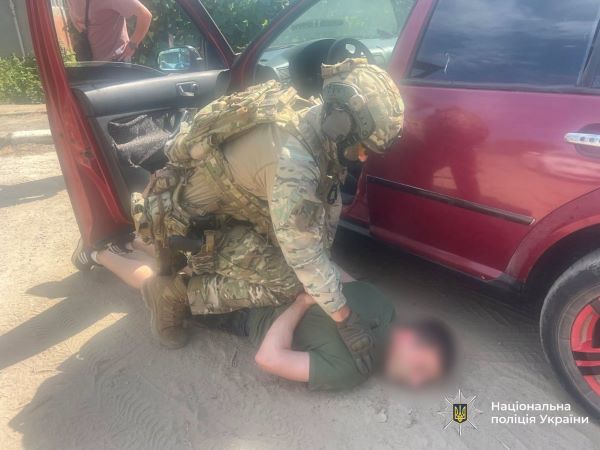 Поліція впіймала трьох злочинців, які жорстоко побили та пограбували прикарпатку 4