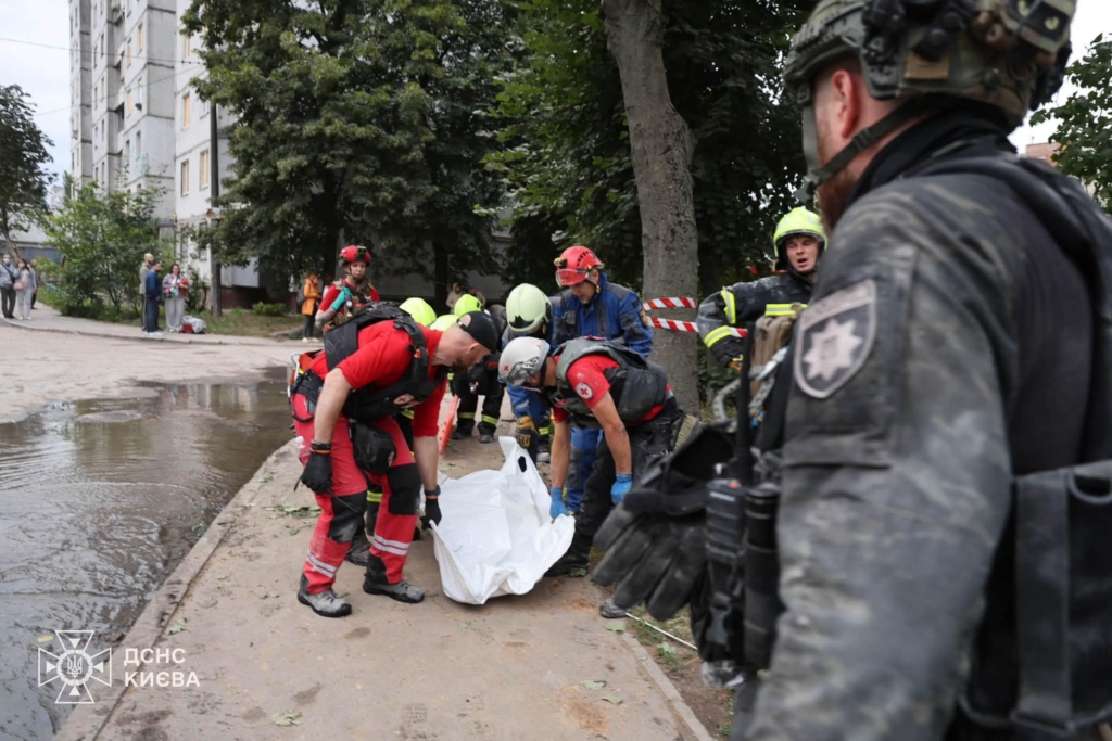 Нічна атака рф на Київ: 11 загиблих та 46 постраждалих 1