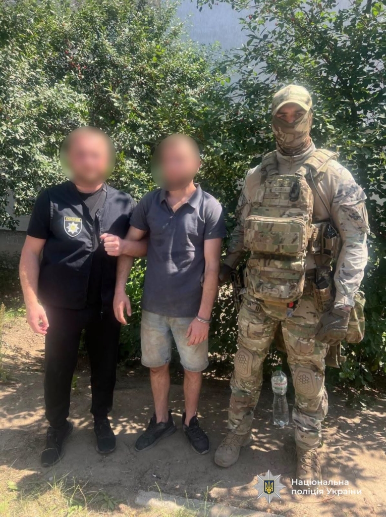 Поліція впіймала трьох злочинців, які жорстоко побили та пограбували прикарпатку 2