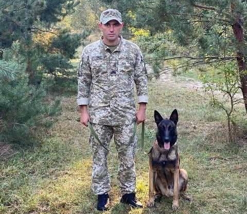 "Від Бакстера не втечеш": історія прикарпатця, який побачив білборд та пішов служити