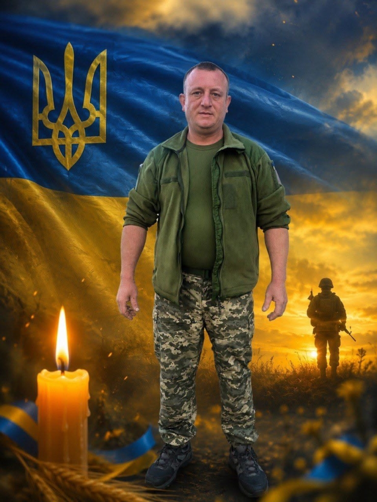 Прикарпаття втратило захисника Петра Козарука 1