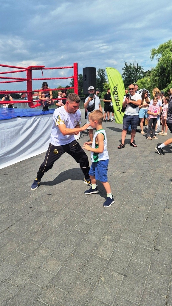Берінчик привіз до Франківська чемпіонські пояси та провів відкрите тренування. ФОТО 2