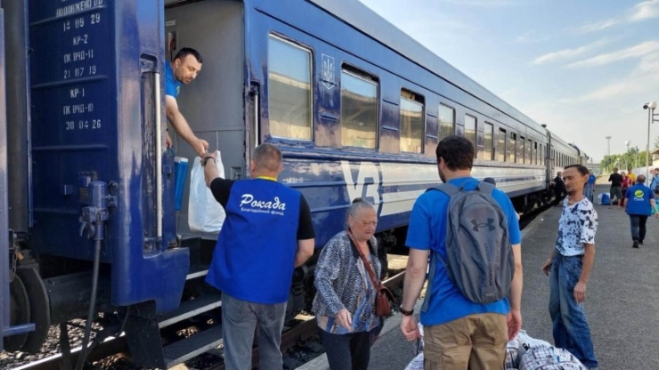 Франківщина прийняла вісьмох евакуйованих з Донецької та Дніпропетровської областей