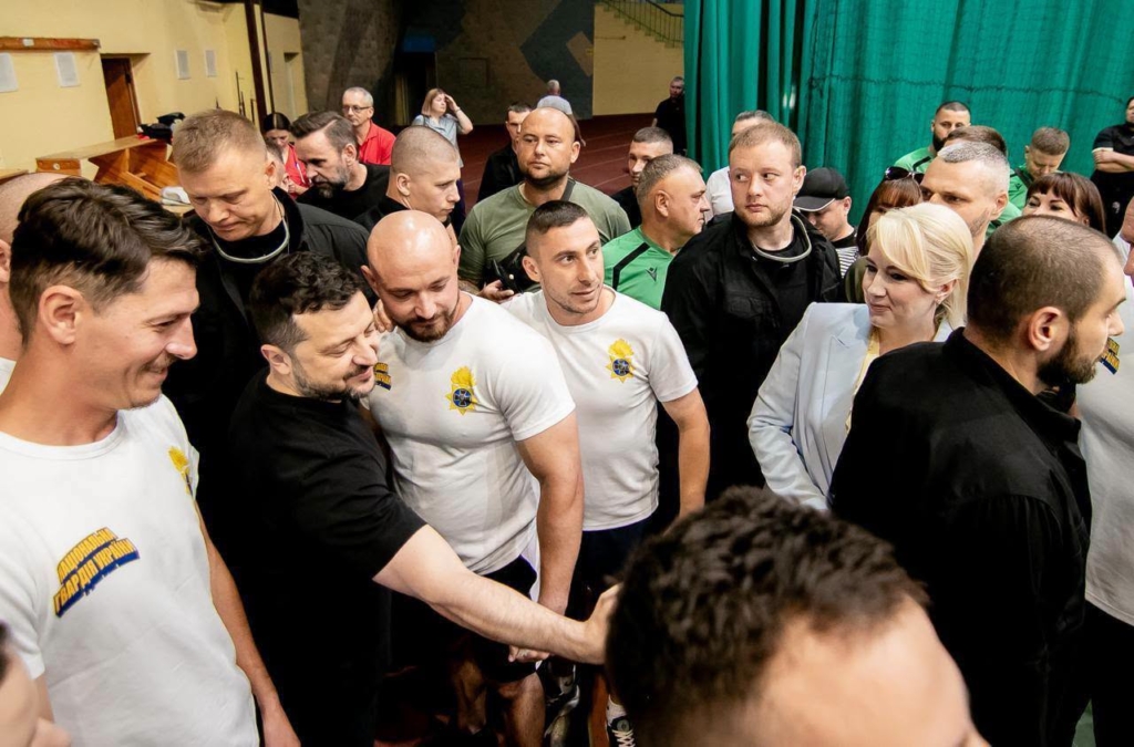 До Івано-Франківська приїхав Володимир Зеленський 3