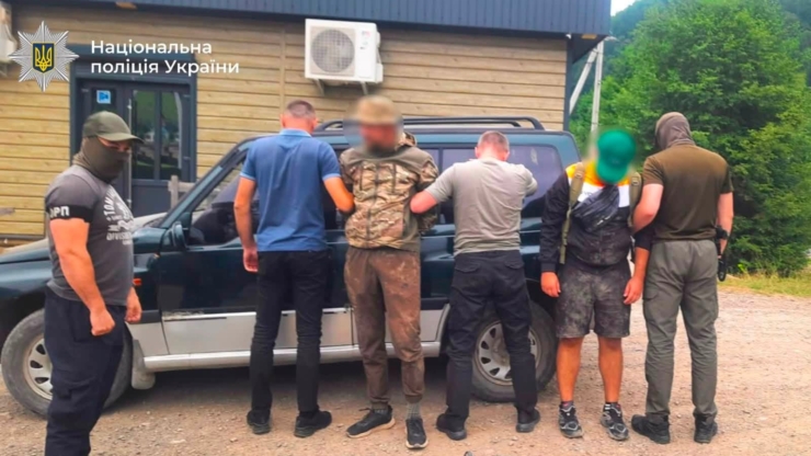 На Верховинщині затримали чоловіка, який переправляв ухилянта за кордон