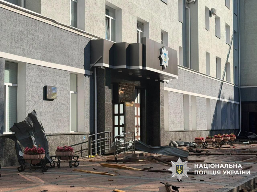 Внаслідок удару рф у Житомирі загинули двоє поліцейських 1