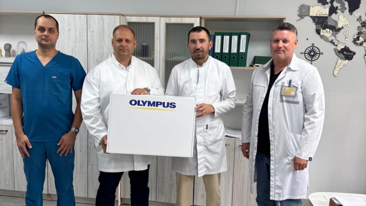 Прикарпатський онкоцентр отримав сучасний мобільний відеобронхоскоп