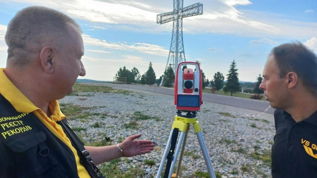 Старунський хрест визнали найвищим в Україні 1
