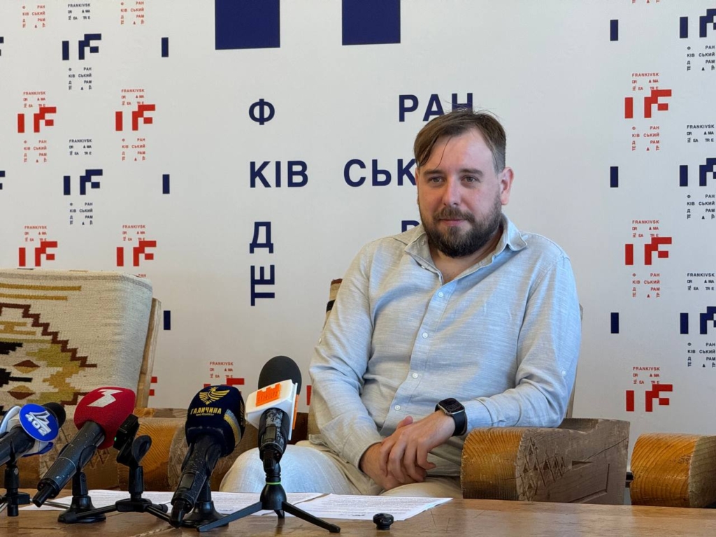 Новий головний режисер, прем’єри та гастролі: Франківський драмтеатр відкриває 116-й сезон 2