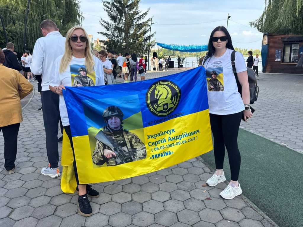 У Франківську в День пам’яті захисників провели патріотичний забіг 2
