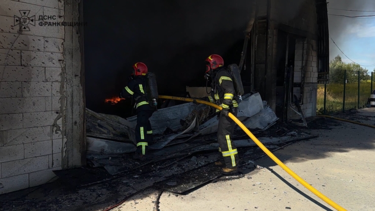 У Чукалівці горів ангар