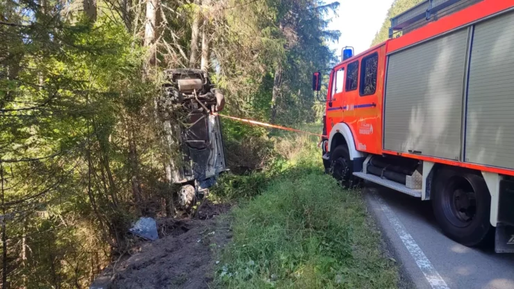 У Вигоді авто з'їхало в кювет і перекинулося