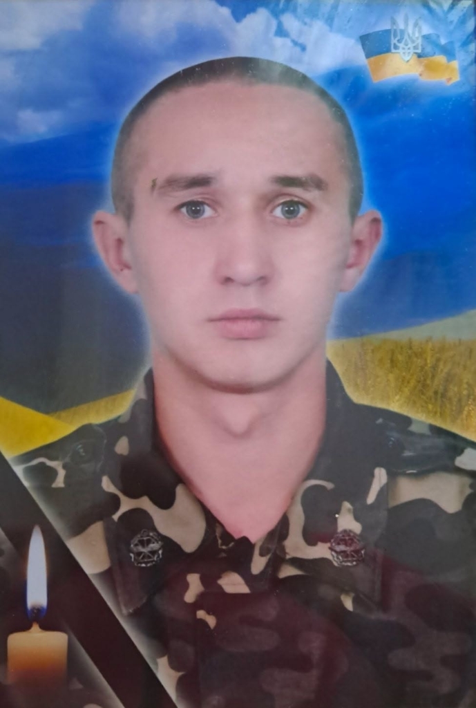 Підтвердилася загибель захисників з Коломийщини Тараса Мякущака та Дмитра Червінського 2