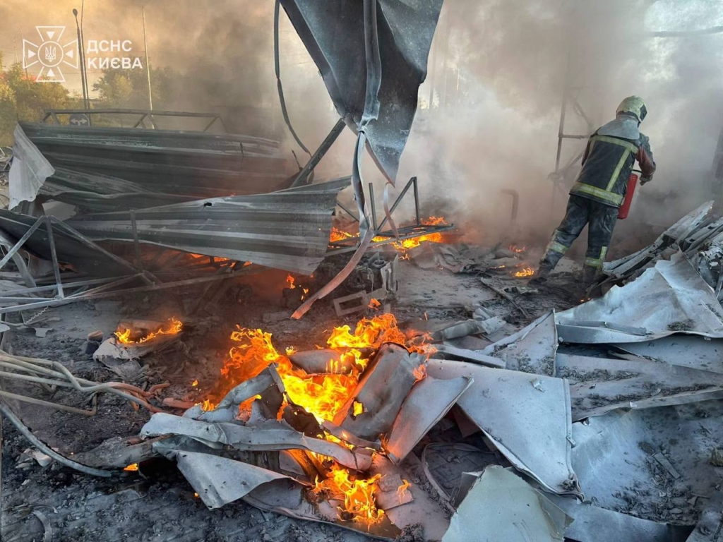 рф вдарила дронами по Києву: відомо про 1 загиблиго та 2 постраждалих 1
