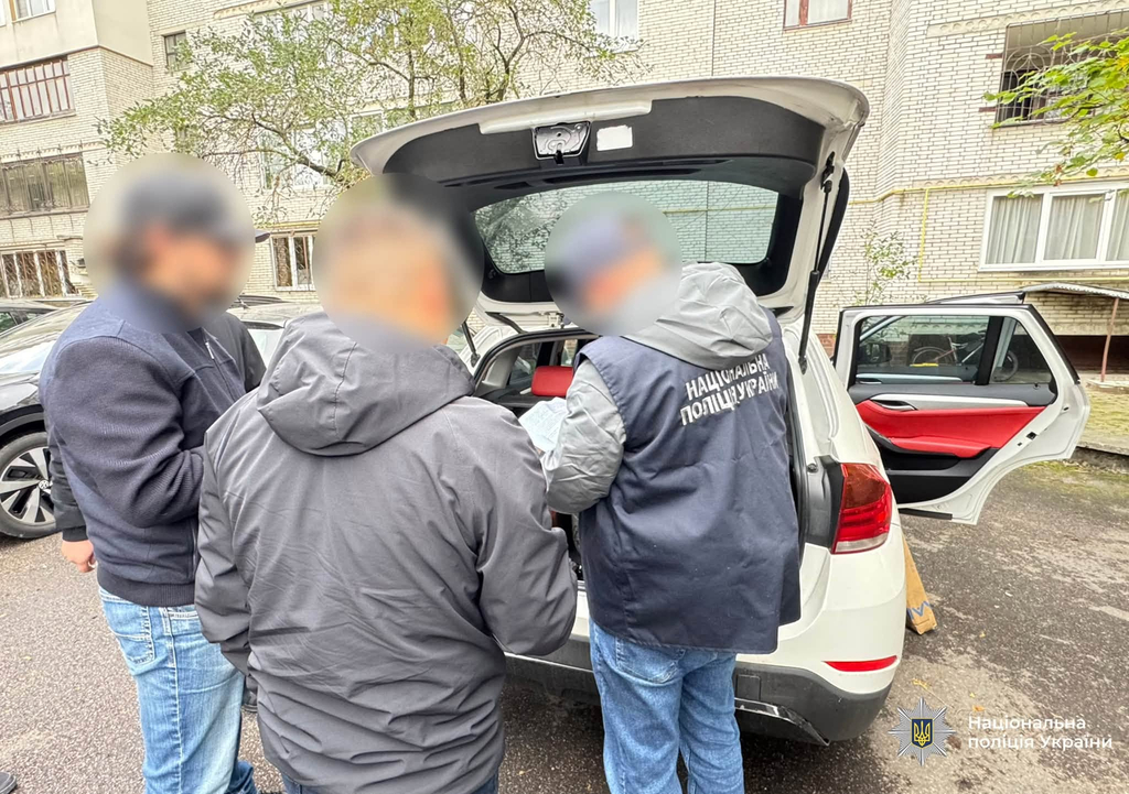 Присвоїли 32,5 млн грн під виглядом ремонтів: у поліції розповіли деталі затримання Володимира Кучірки 1