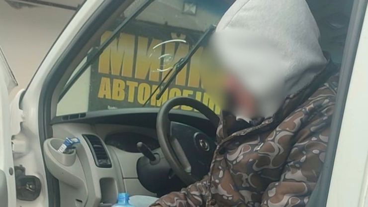 На Надвірнянщині поліцейські допомогли водієві, якому стало погано